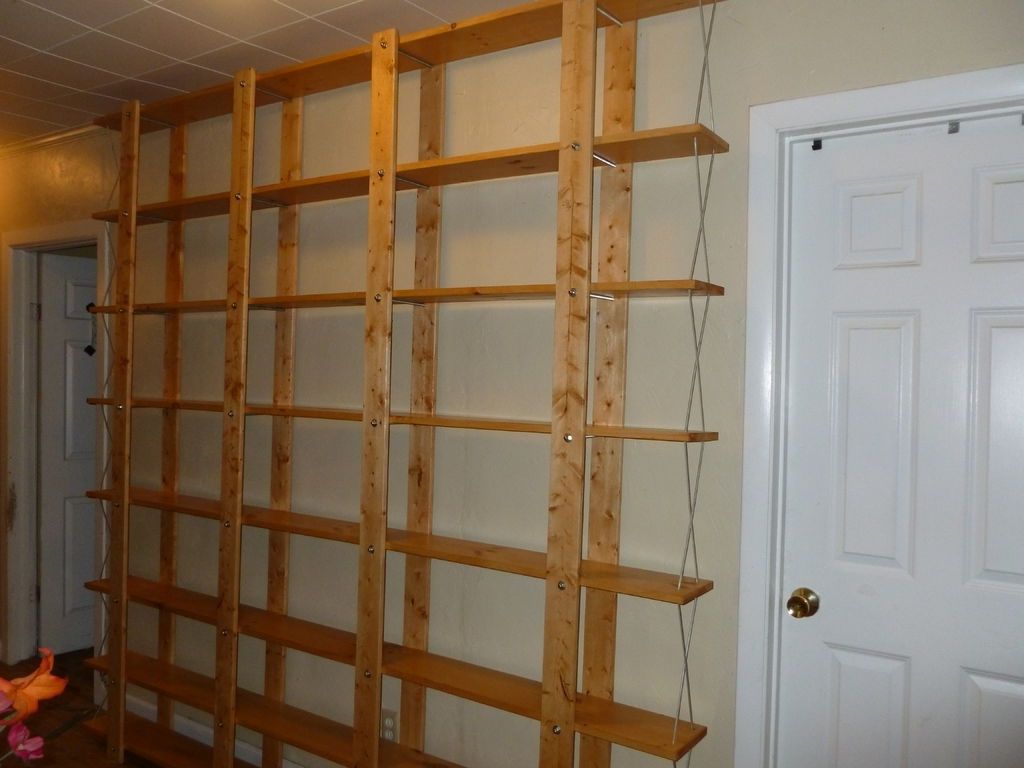 Featured Photo of Cheap Bookshelves