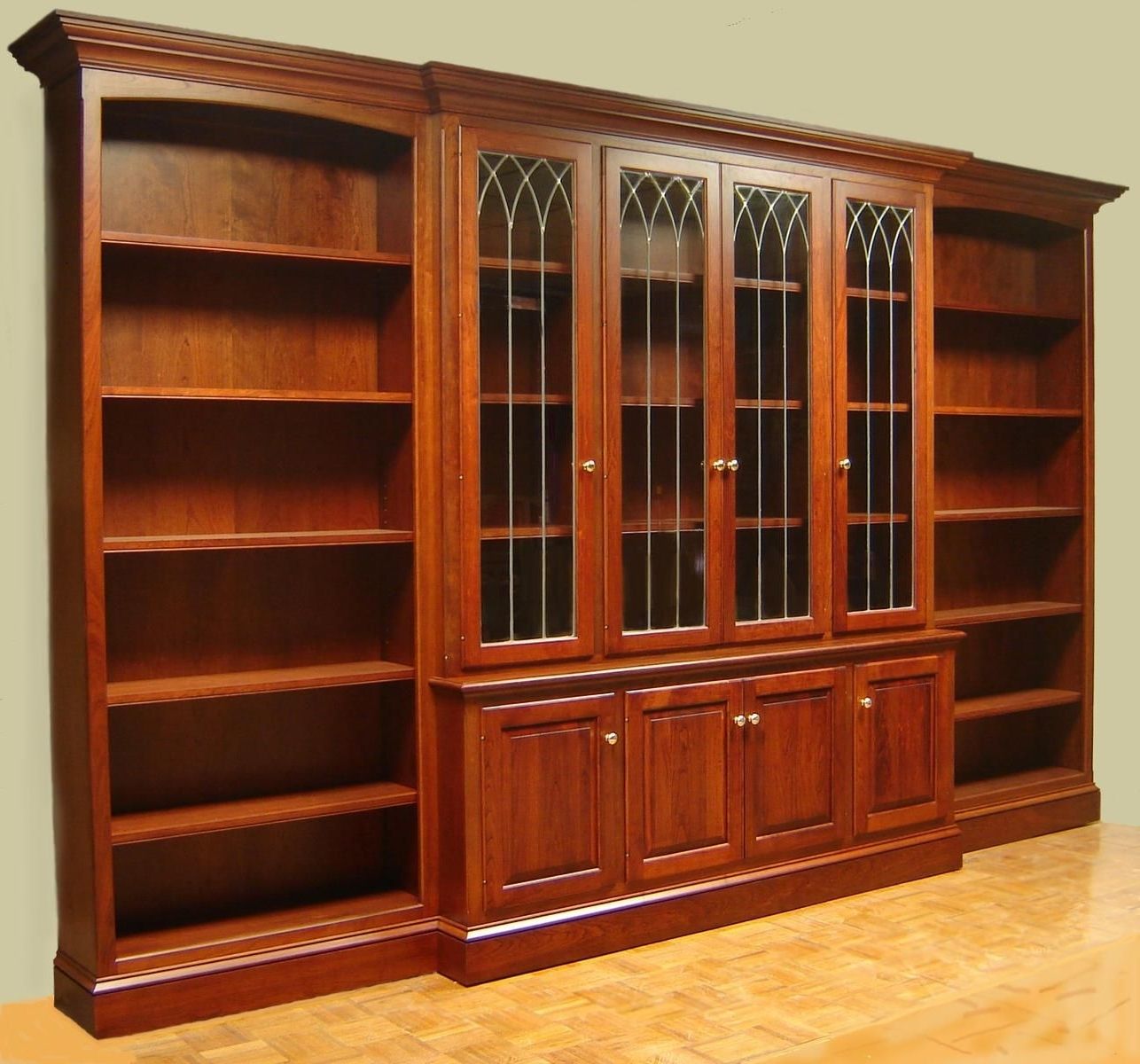 Featured Photo of Classic Bookshelves