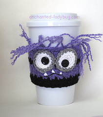 Free Crochet Patterns for Minion Mug Cozy/ Cup Cozy/ Coffee Cozy