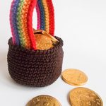Free Crochet Patterns: Pot of Gold for St. Patrick's Day