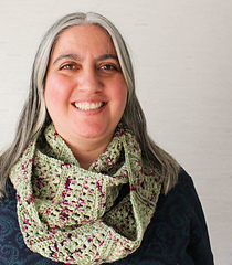 Free Crochet Patterns for Spring Infinity Scarf