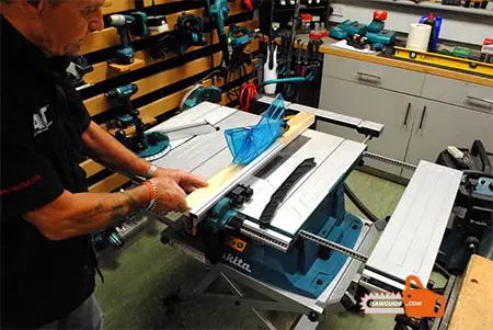 How to Usa a Table Saw