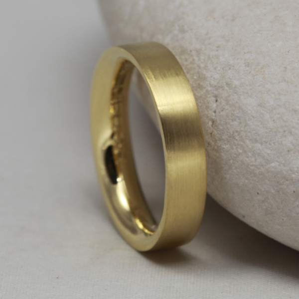 Eco 18ct Gold Wedding Ring with a Matt Finish