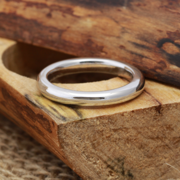 Handmade 18ct White Gold Wedding Band with a Polished Finish