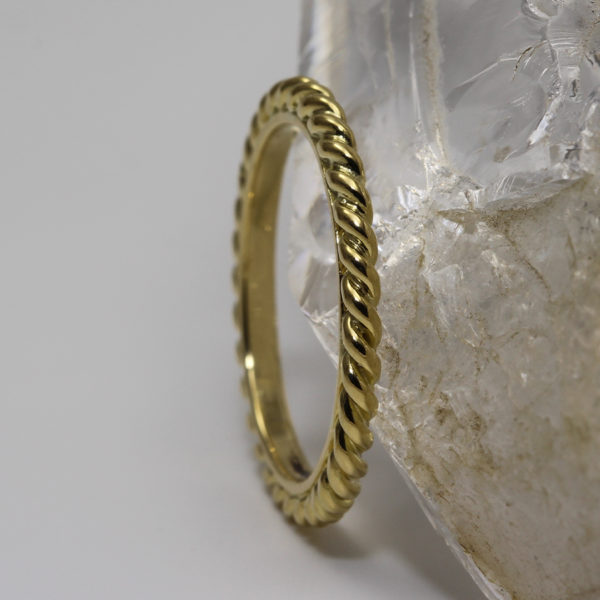 Eco Hand Drawn 18ct Gold Rope Twist Wedding Ring