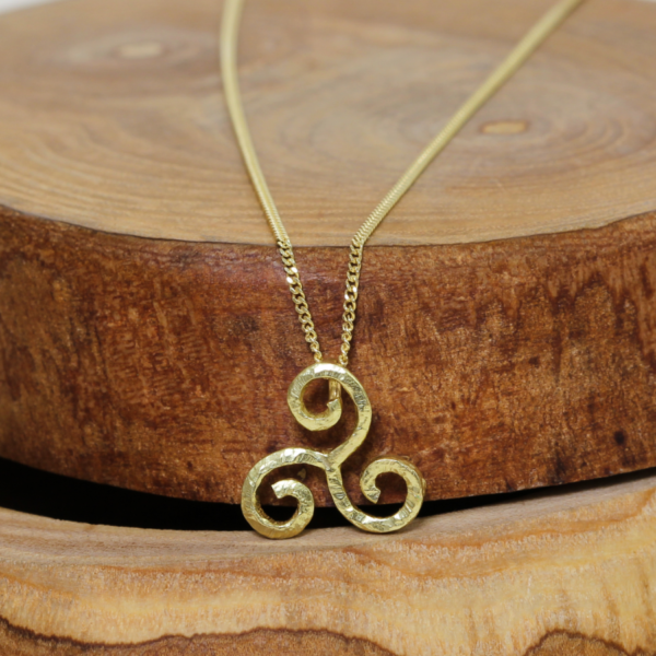 Handmade Triskeles – Celtic Love Knot Necklace