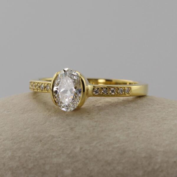 Recycled 18ct Gold Oval Solitaire Engagement Ring with Pave Shoulders