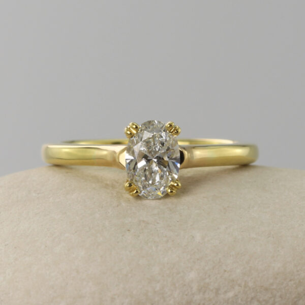 Recycled 18ct Gold Oval Solitaire Engagement Ring