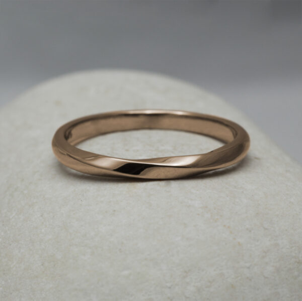 Custom 18ct Rose Gold Twist Wedding Ring
