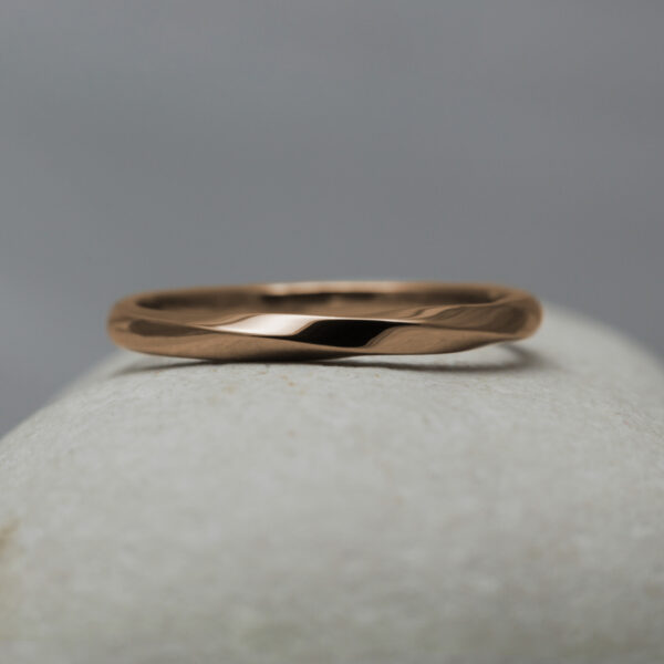 Recycled 18ct Rose Gold Twist Wedding Ring