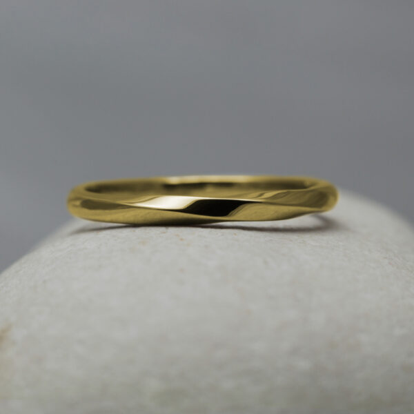 Handmade 18ct Gold Twist Wedding Ring