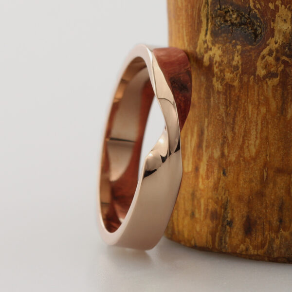 Recycled 18ct Rose Gold Wedding Band with Twist