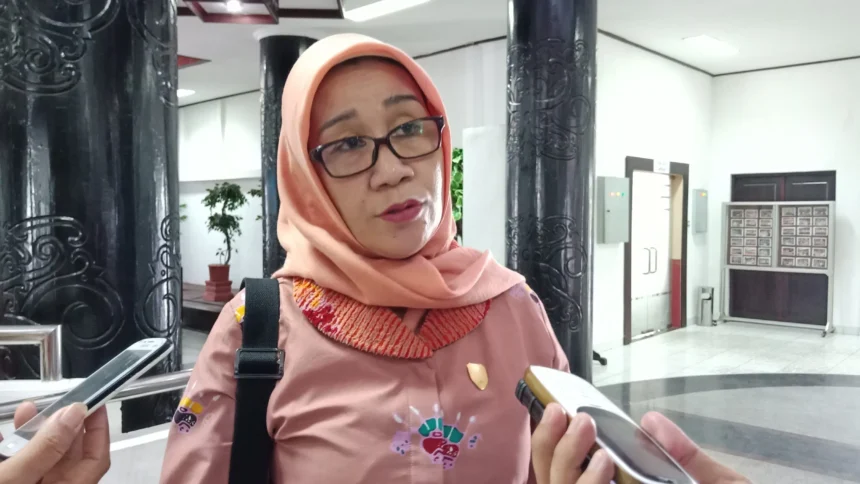 Siti Nafsiah Dprd Kalteng Mmkk