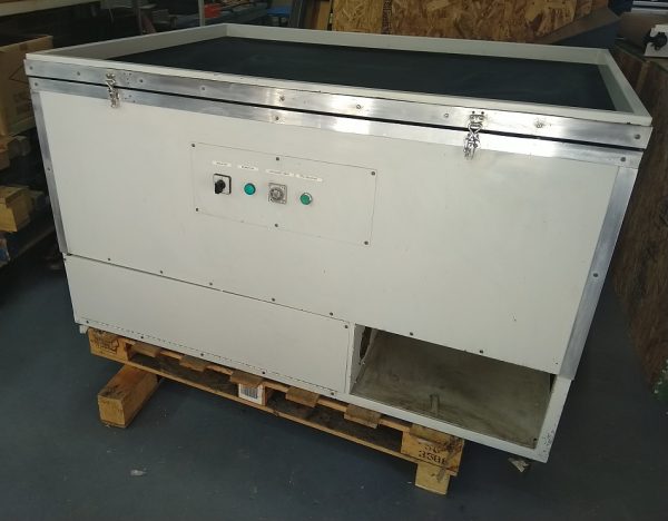 R3662 Expsoure cabinet for sale