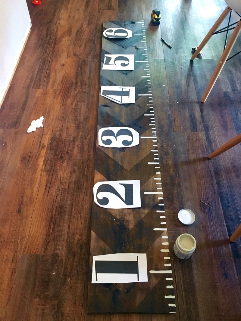 Adding numbers to growth chart ruler