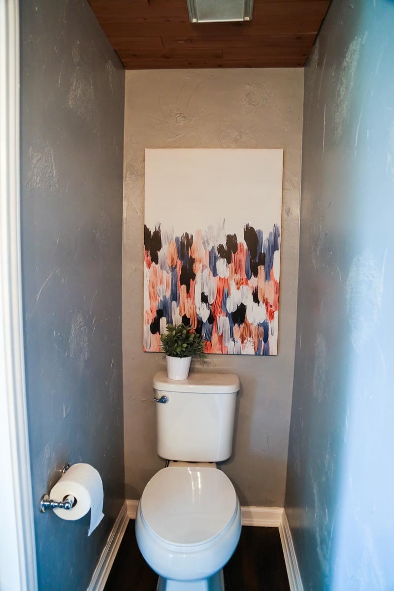$100 Room Challenge - A quick powder room makeover