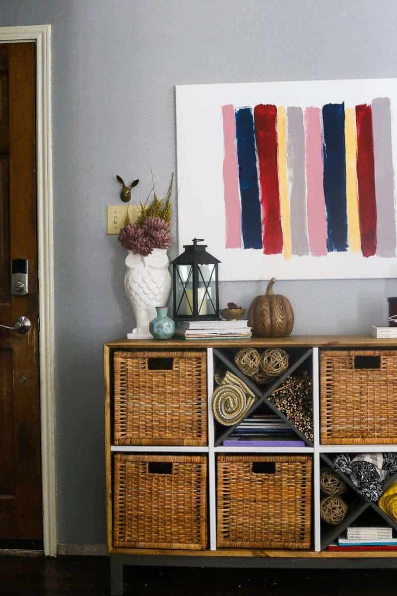 Tips for decorating your entry table for fall