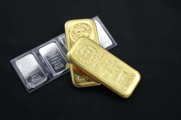 JM Bullion Review: An Easy Way to Invest in Precious Metals