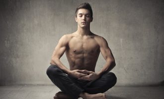 6個男性朋友們應該嘗試瑜珈的理由