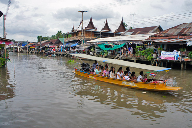 Fotos del Mercado flotante de Amphawa en Tailandia (16)