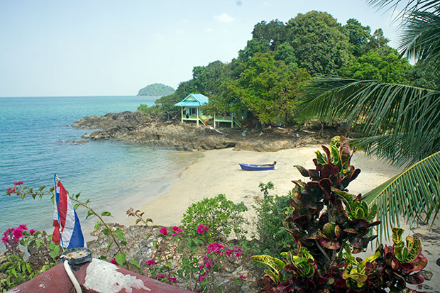 Playa-de-Koh-Chang-Noi-cala