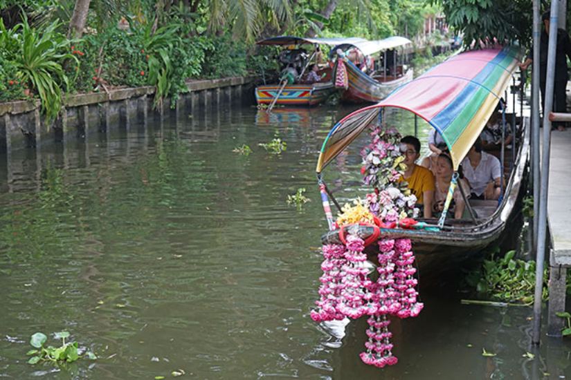 Mercados de Tailandia flotantes