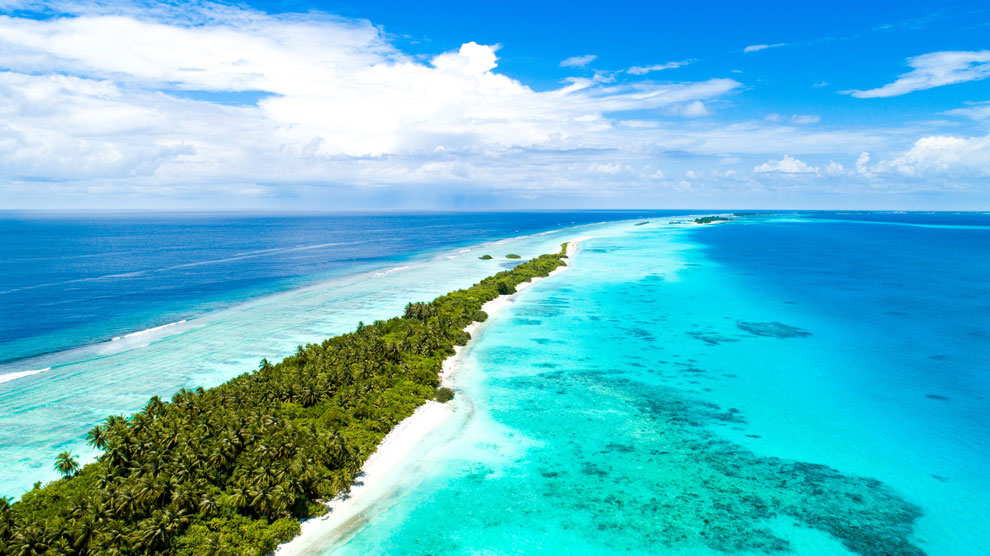 Playa de Maldivas desde el aire