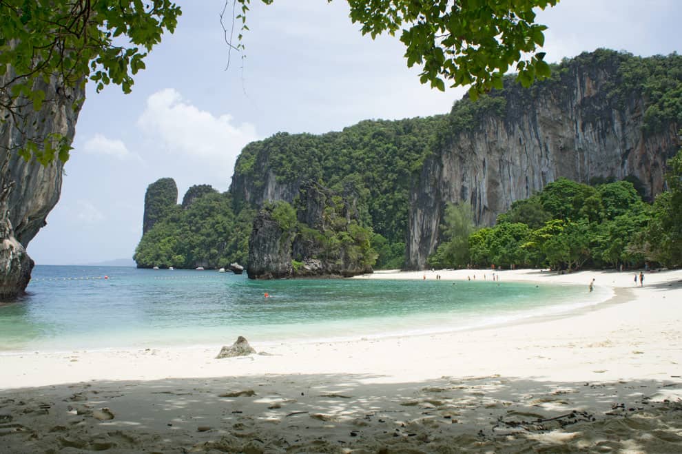 Playa de la isla de Hong en Tailandia