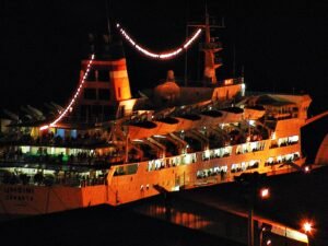 Jadwal Kapal Laut Makassar – Kupang Agustus 2022