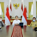 Presiden Joko Widodo Memberi Keterangan Didampingi Menteri-menterinya. Foto: Antara.