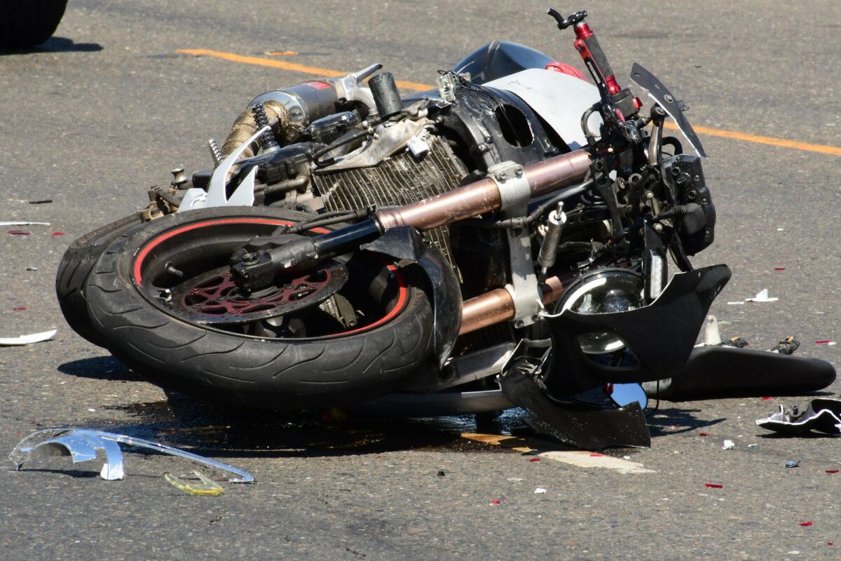 Motorcyclist Leaves Scene, Passenger After Crash on El Camino Avenue