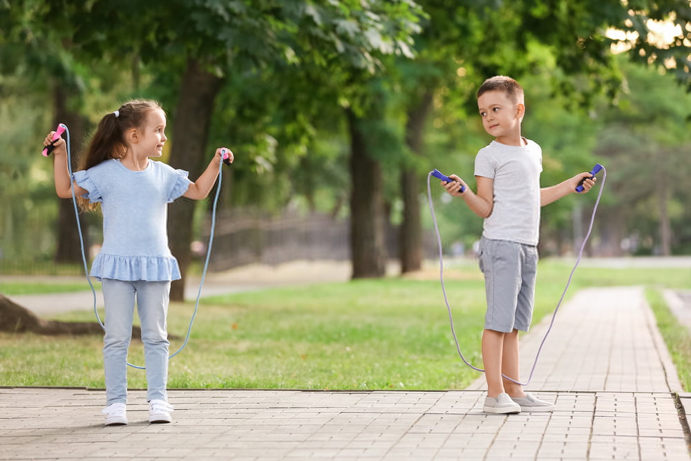 How long should a jump rope be for a 4 year old?