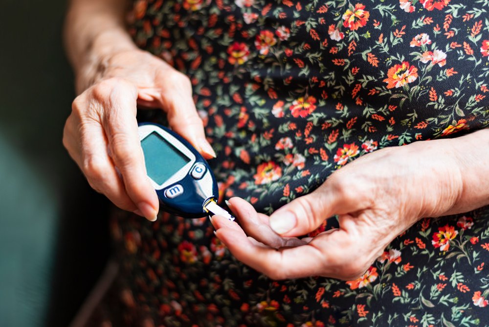 What reduces the risk of diabetes?