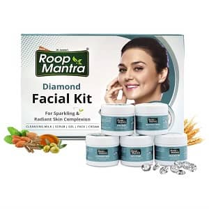 Clovia Sale Buy 4 Bras And Face scrub at Rs.799
