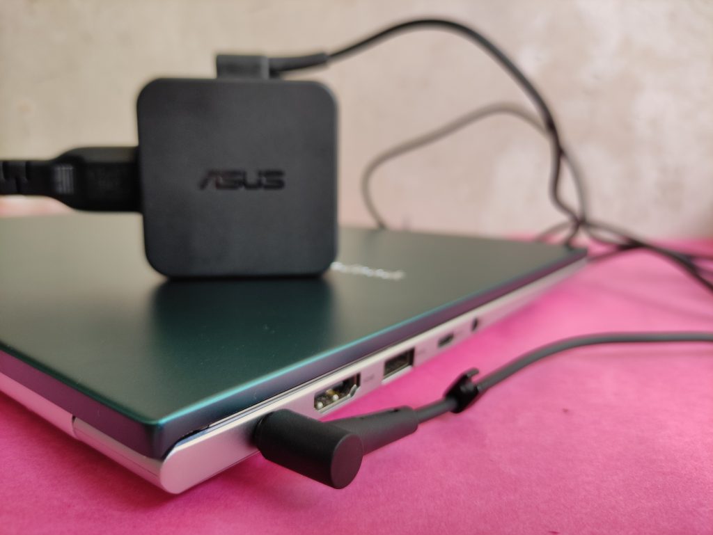 Asus Vivobook S14 battery backup