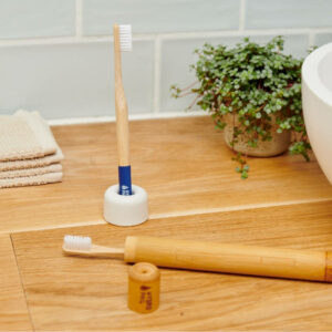 cepillo de dientes de bambú reutilizable sostenible HYDROPHIL suave - funda de bambú y soporte de cerámica