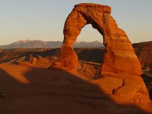 best-hikes-arches-sandstone-arch