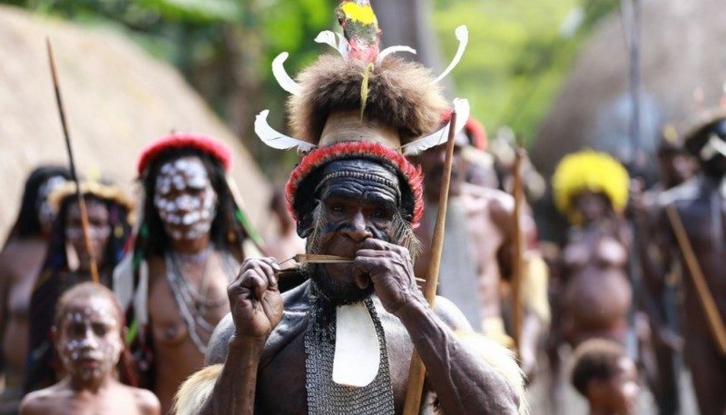 alat-musik-tradisional-Papua