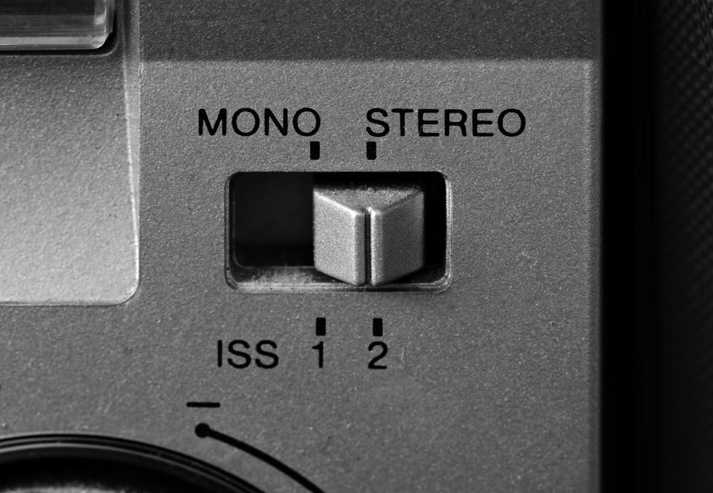 mengenal perbedaan mono dan stereo dalam musik