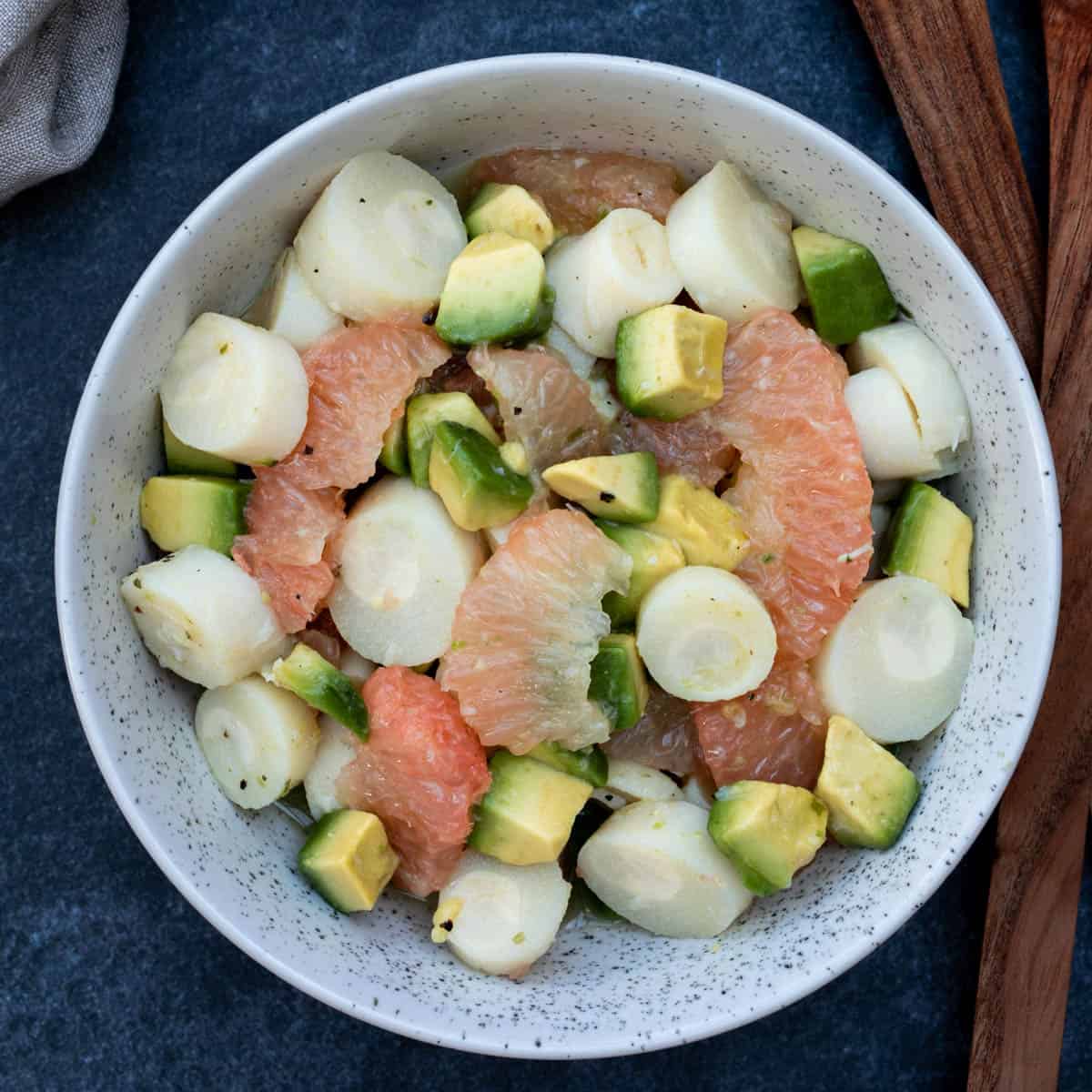 hearts of palm salad with avocado and grapefruit