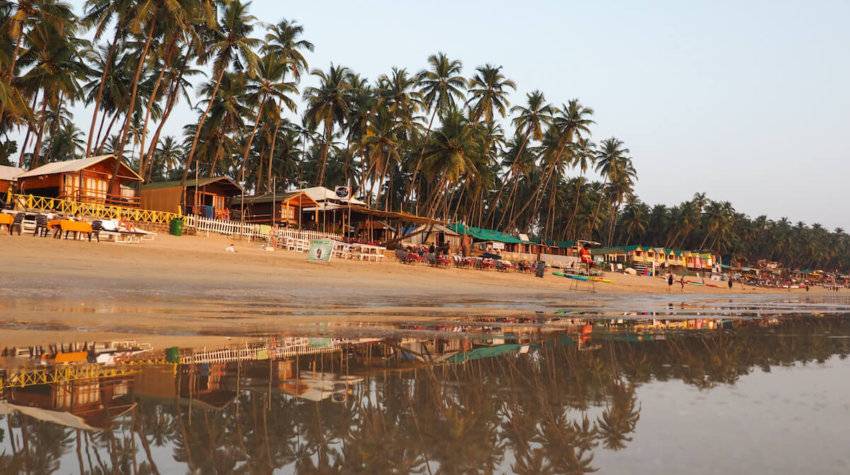 Is North Goa or South Goa better?