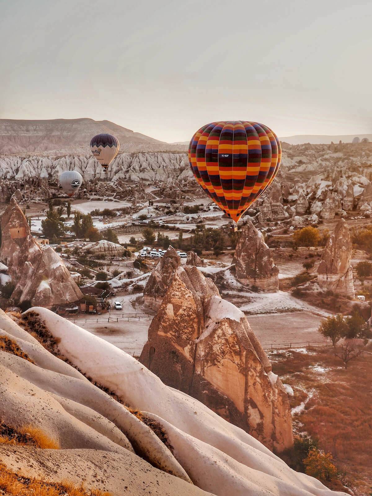 Where to watch hot air balloons in Cappadocia