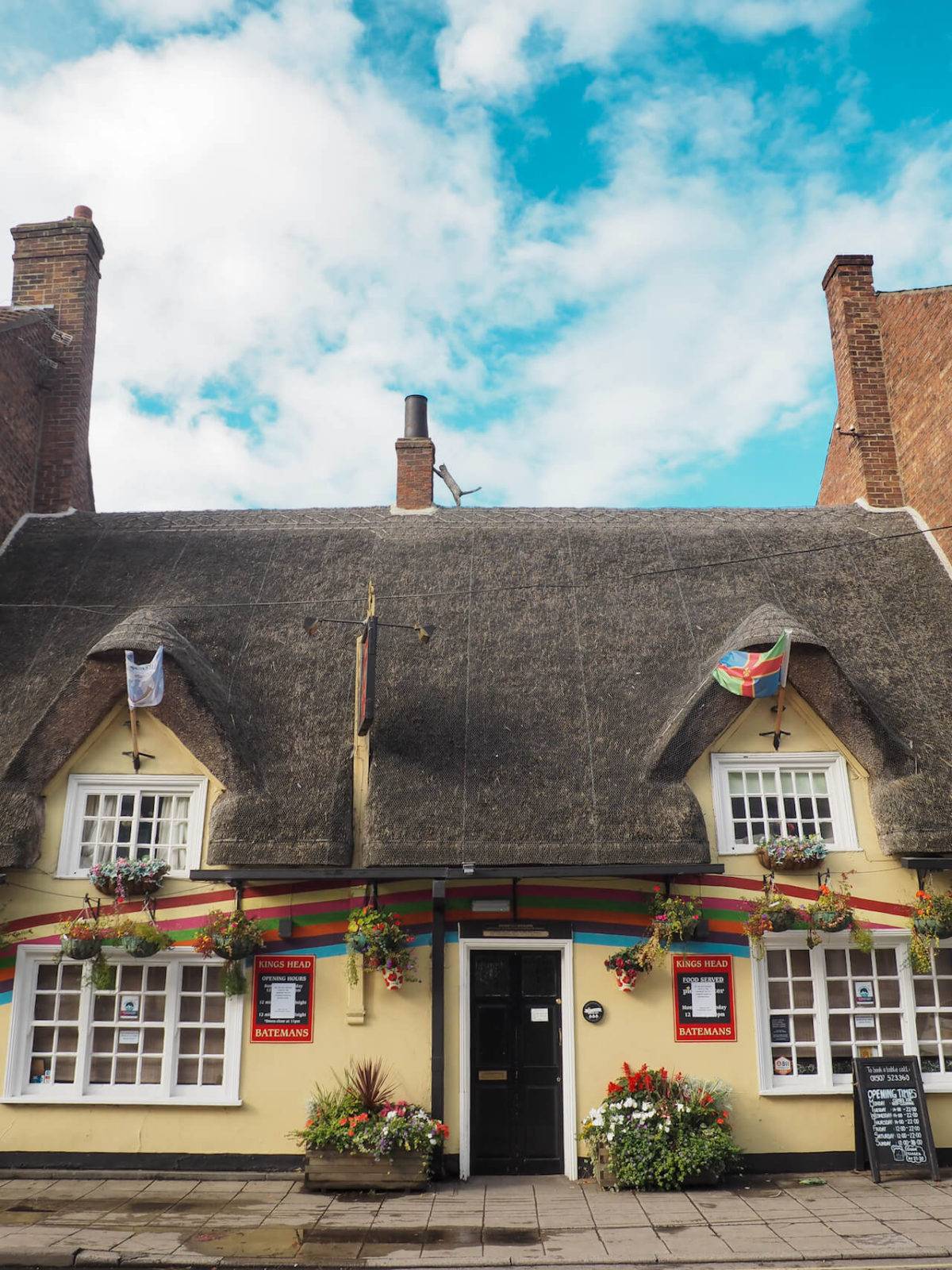 Thatched pub roof in Louth