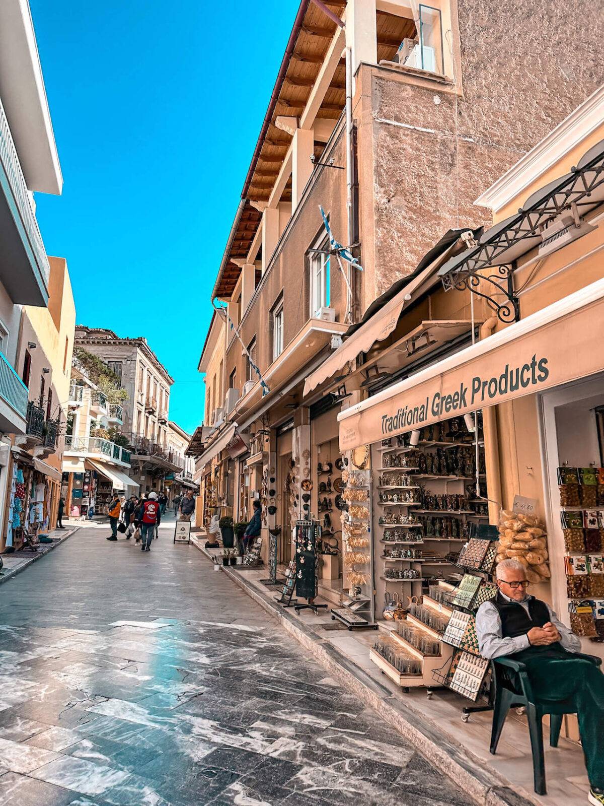 Shop for local products in Athens