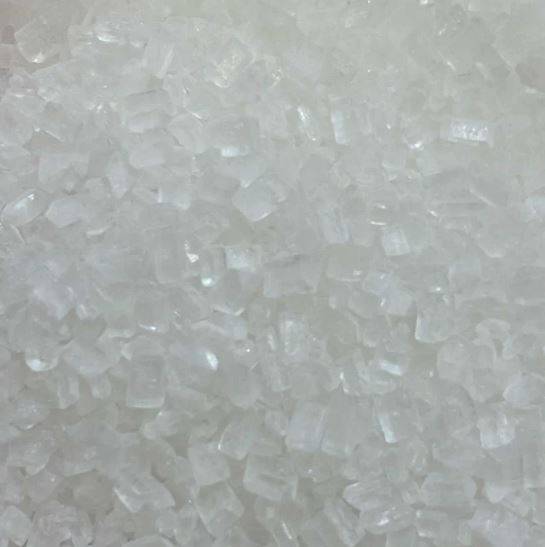 Cukrové zdobení bílé krystalky 80g Scrumptious