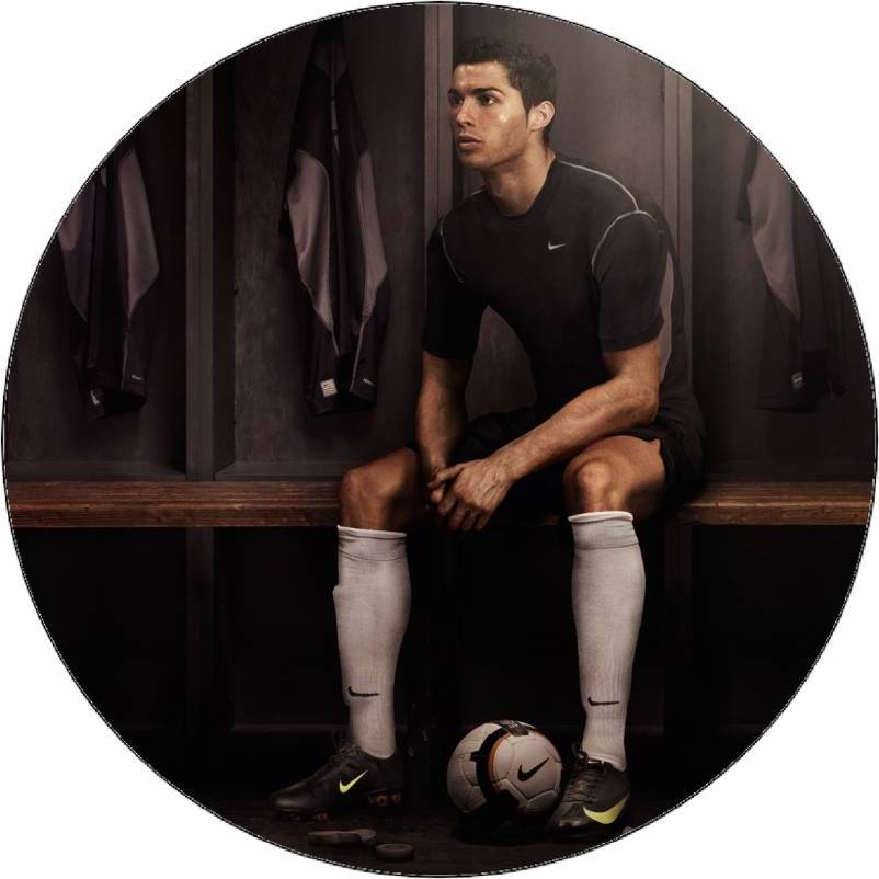 Jedlý papír Cristiano Ronaldo v šatně 19